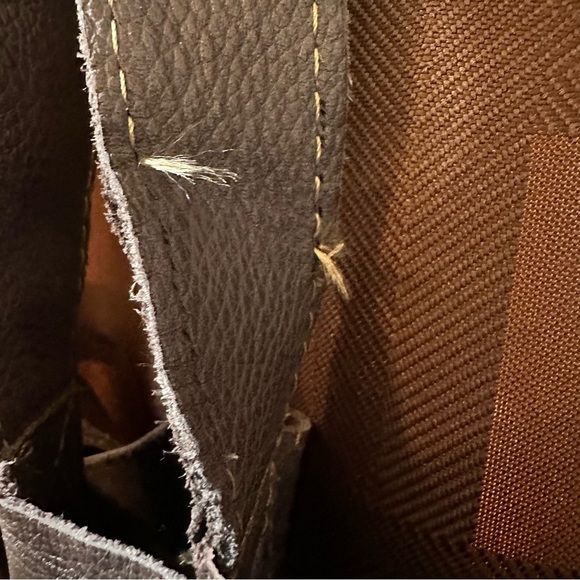 Gorgeous Lavazzon Limited Edition Leather Satchel made in New York City - Picture 5 of 11